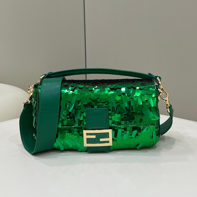 Fendi Clutches Shoulder Bag 8BR600 bead green